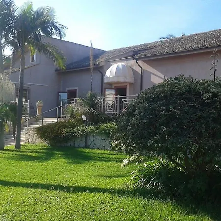 拉卡瓦列拉酒店 3*