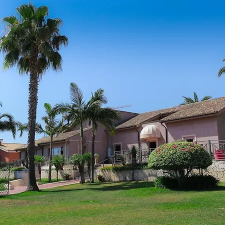 拉卡瓦列拉酒店
