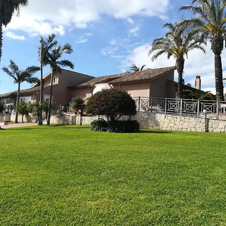 فندق La Cavalera 3*